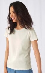 Γυναικεία μπλουζα B&C E150 organic cotton off white model